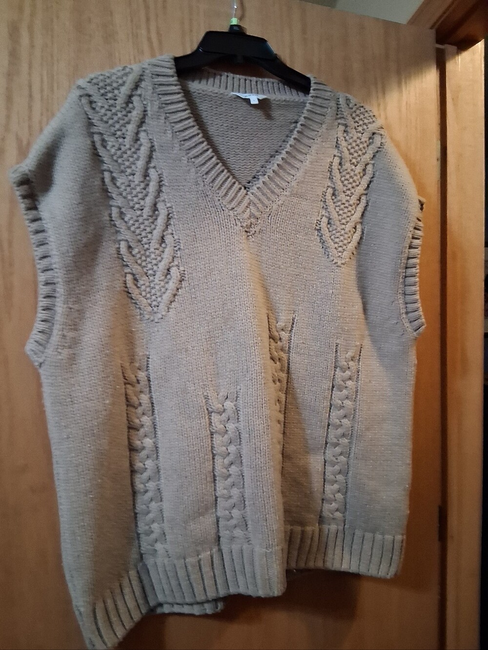 Kotn extra-fine lambswool knit sweater Vest 100% Extra-Fine Lambswool
